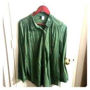 Woman's shirt